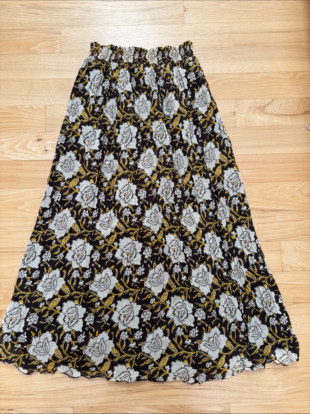 Natural life broomstick crinkle floral 100% cotton skirt in a bag cotton S/M